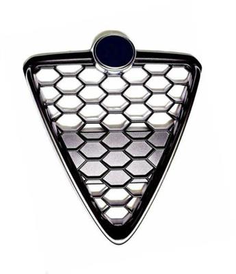 SCUDO GRIGLIA C/CORNICE NERA LUCIDA ALFA GIULIETTA 09/16>